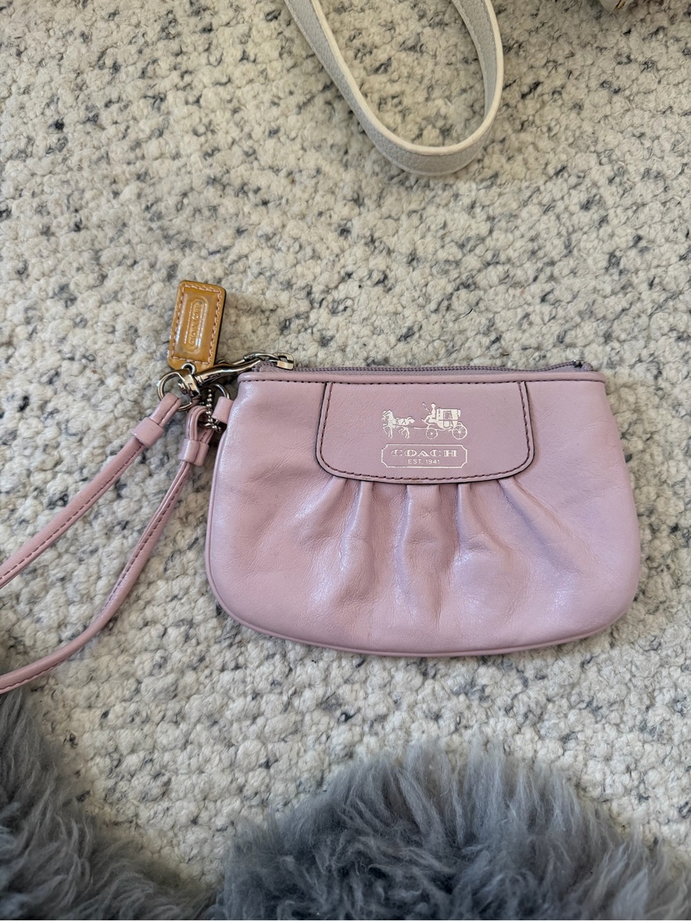 Vintage Coach Leather Wristlet in Light Pink